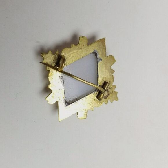 Antique Victorian Style C Clasp Glass Cabochon Brooch Gold Tone Frame Estate - Picture 3 of 6